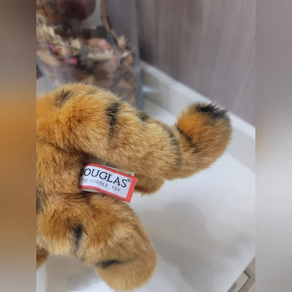 Douglas Cuddle Toys Stuffed Plush Animal Toy Tiger Cub Little - Picture 10 of 14